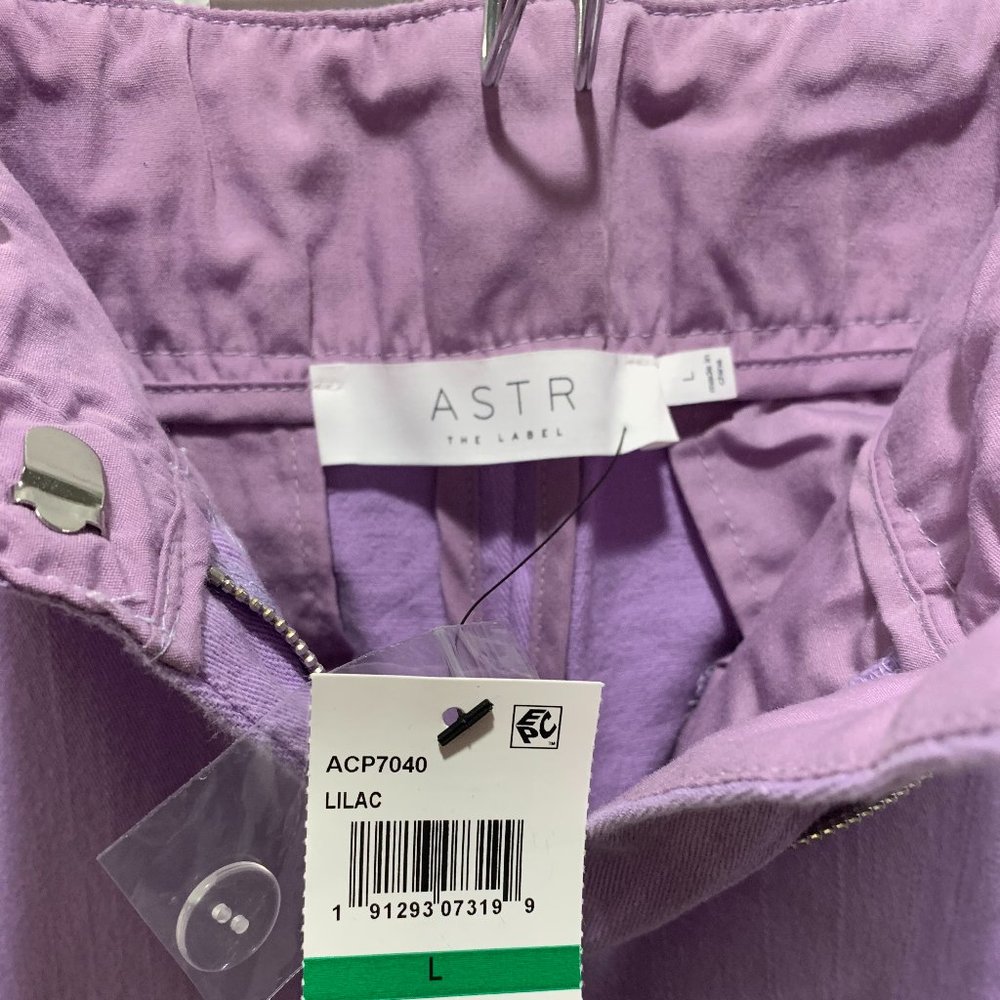 ASTR ~ NWT!!~ Lilac Capris - Picture 12 of 15